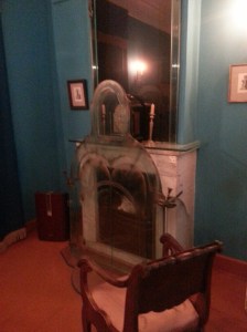 Il caminetto dove Gogol bruciò il secondo volume de Le Anime Morte